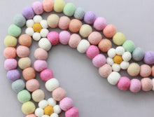 Load image into Gallery viewer, PINK GARLAND