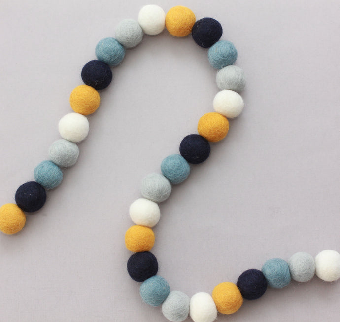 BLUE & MUSTARD GARLAND