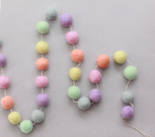Load image into Gallery viewer, RAINBOW GARLAND